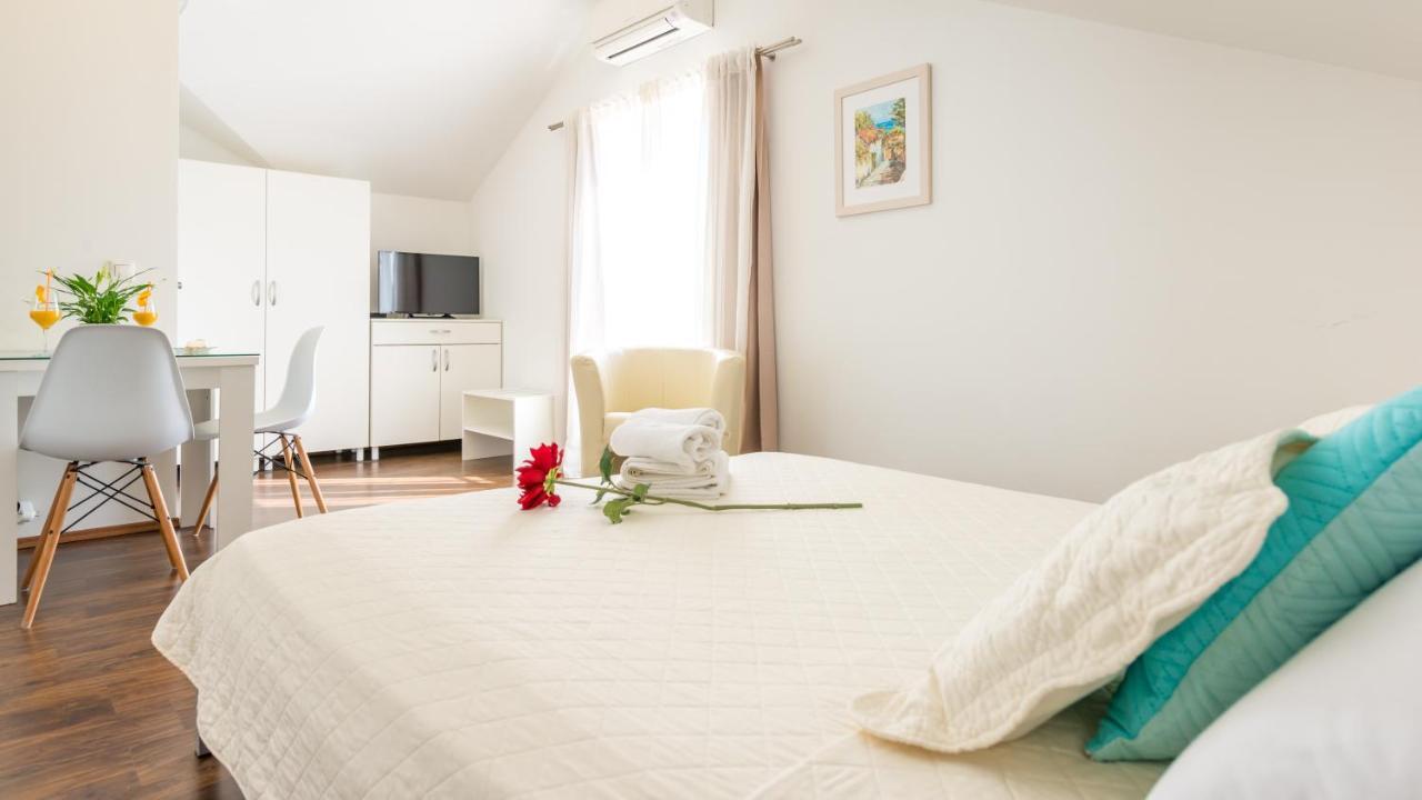 Apartments Sandra Solitudo II Dubrovnik Bagian luar foto